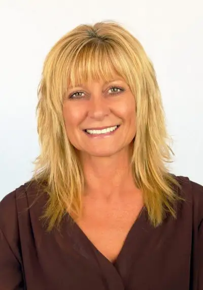 Denise Warren, Escrow Officer