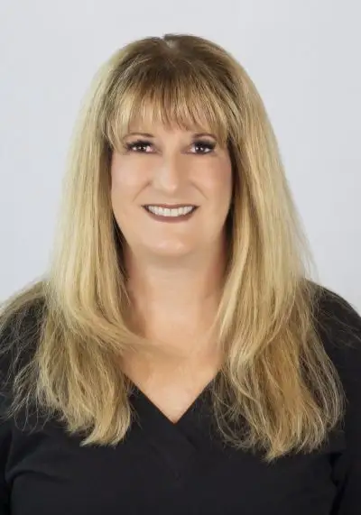 Kim Torres, Assistant to Keri